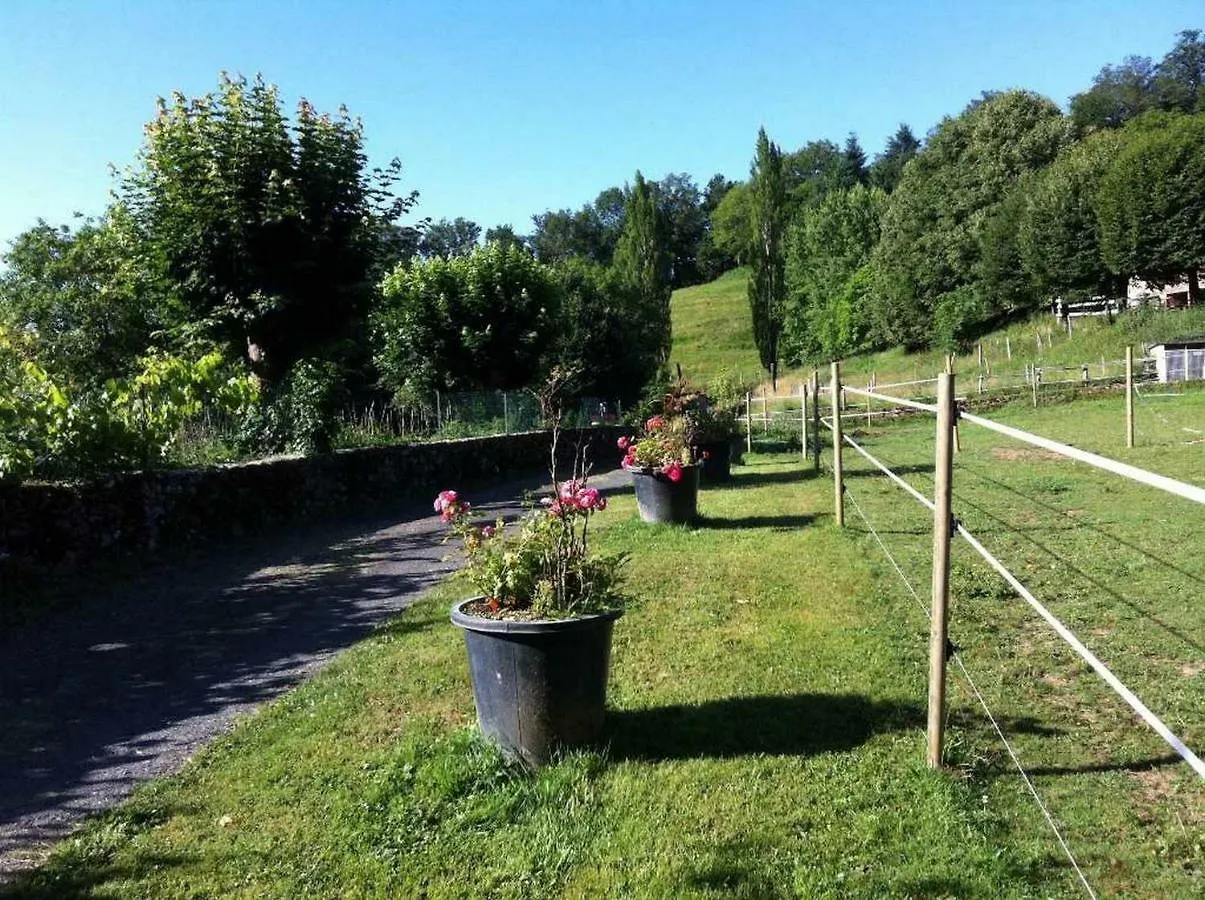 Holiday home Domaine Des Cazottes Villa Ladinhac